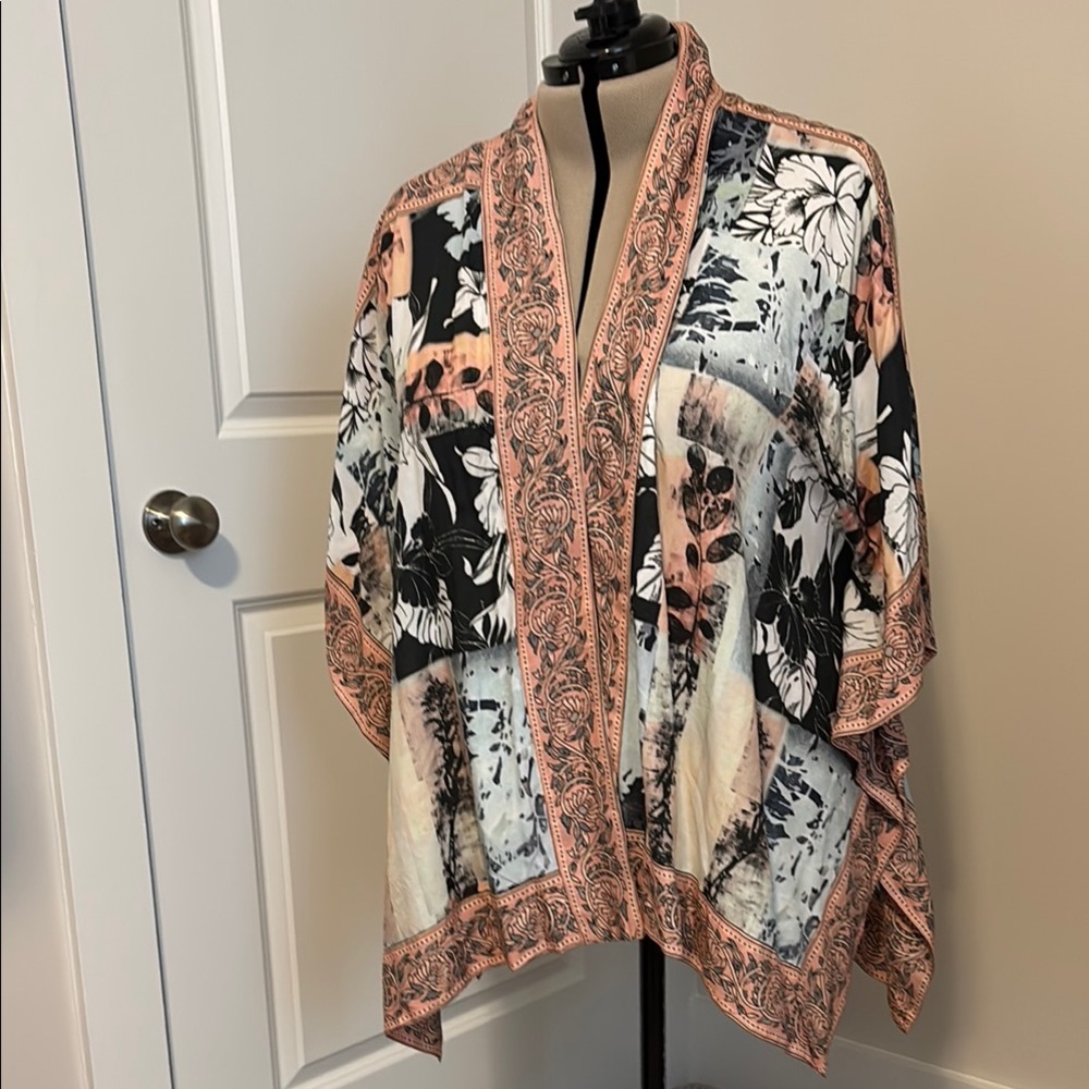 Tolani Floral Kimono with Black and Peach Accents
